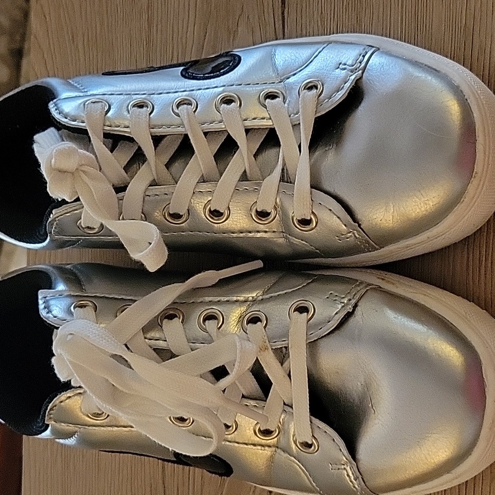 Disney Silver Sneakers with Mickey Mouse Design (Fits 7.5-8) - Picture 5 of 8
